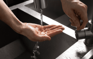 baja presión del agua